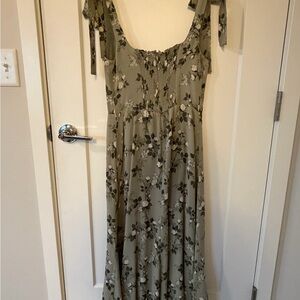Reformation Sage Green Floral Tie-Strap Midi Dress — Size 6